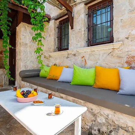 Kalkan Marseille * Kaş