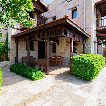 Kalkan Marseille Villa